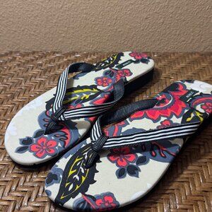 J.Crew  Flip Flops Floral Print Fabric Upper Rubber Sole  Size 10